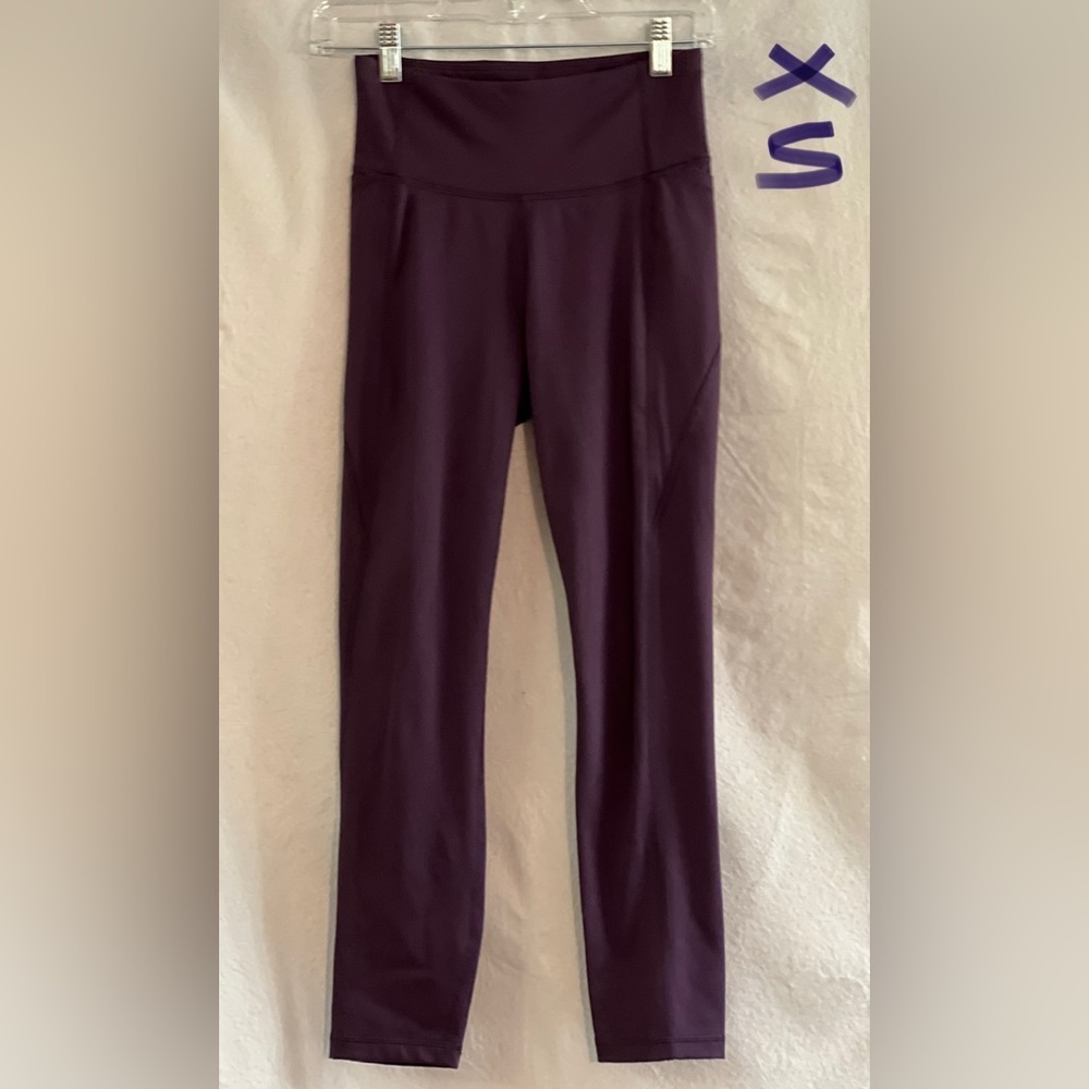PURPLE LEGGINGS